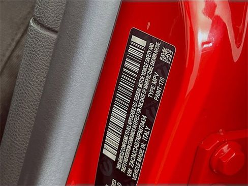 Used 2021 Jeep Renegade Sport image 25