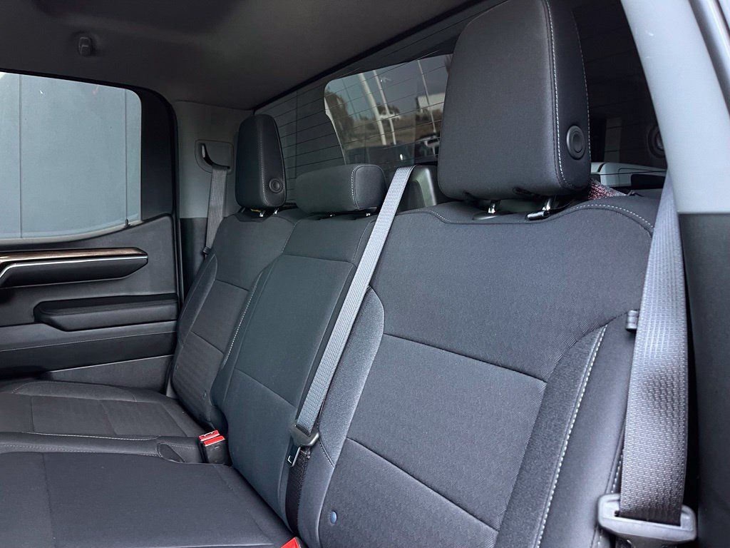 Used 2024 Chevrolet Silverado 1500 LT w/ LPO, Liner Protection Package AWD/4WD image 10