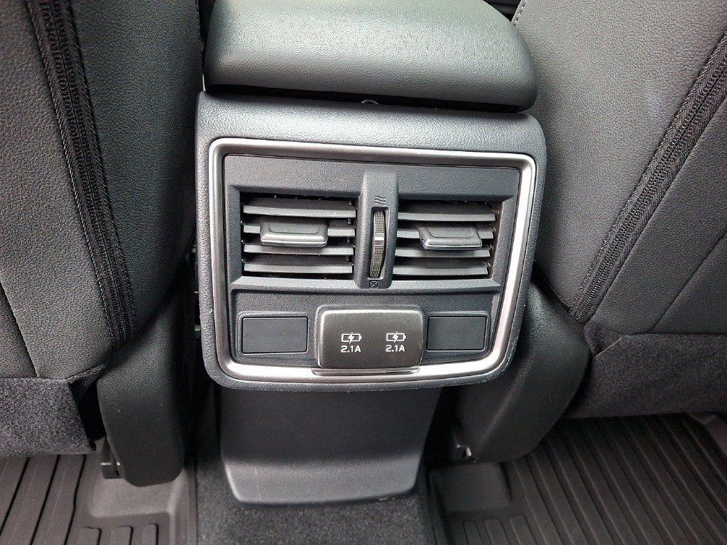 Certified 2023 Subaru Forester Premium AWD/4WD image 12
