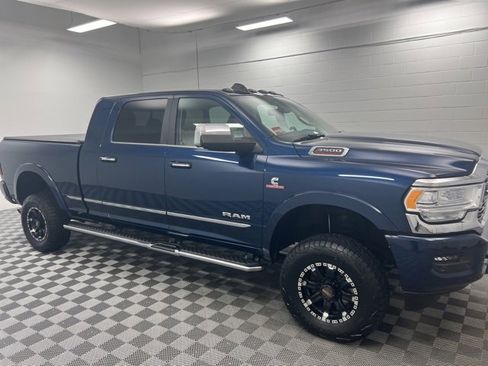 Used 2022 RAM 3500 Limited image 4