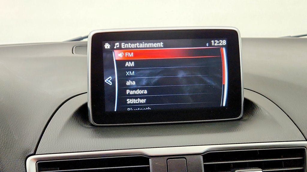 Used 2015 MAZDA MAZDA3 i Sport FWD image 17