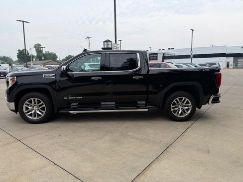 Used 2022 GMC Sierra 1500 SLT w/ SLT Premium Package AWD/4WD image 8