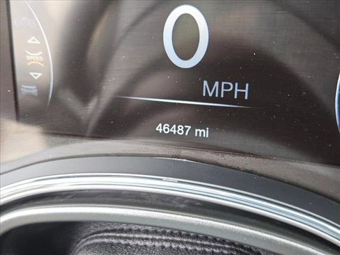 Used 2022 Jeep Grand Cherokee Laredo X image 10