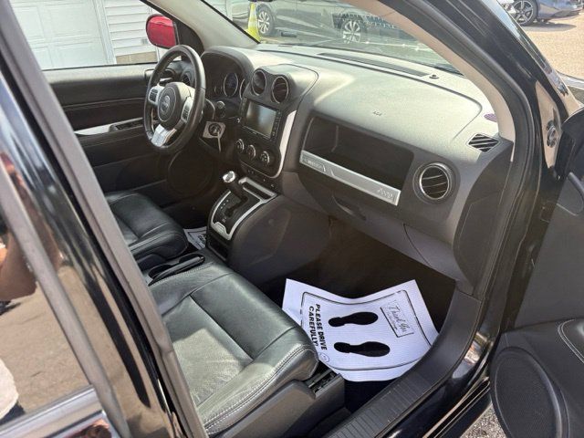 Used 2017 Jeep Compass High Altitude AWD/4WD image 41