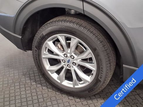 Certified 2024 Ford Explorer Limited w/ Equipment Group 301A AWD/4WD image 30