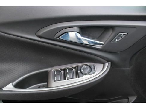 Used 2022 Chevrolet Malibu LT image 20