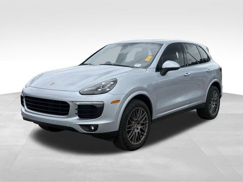 Used 2017 Porsche Cayenne Platinum Edition AWD/4WD image 1
