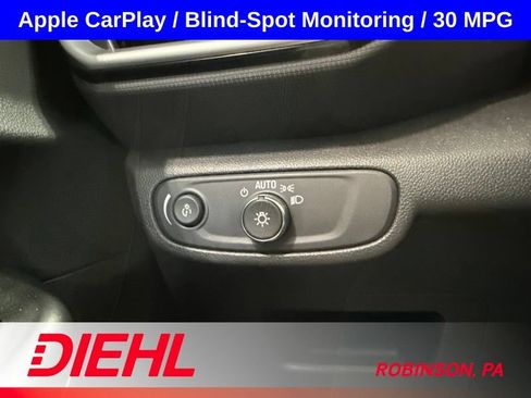 Used 2022 Chevrolet TrailBlazer LS AWD/4WD image 21