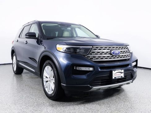 Used 2023 Ford Explorer Limited w/ Equipment Group 301A AWD/4WD image 11