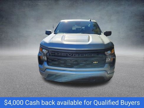 New 2026 Chevrolet Silverado 1500 Custom image 2