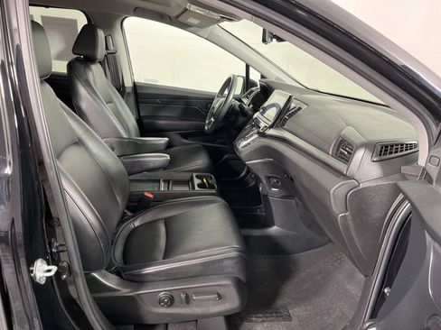 Used 2023 Honda Odyssey EX-L image 6