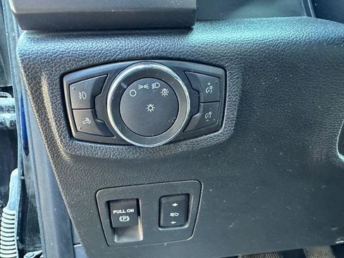 Used 2016 Ford F150 XLT w/ Equipment Group 302A Luxury AWD/4WD image 23