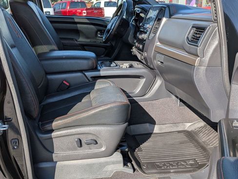 Used 2024 Nissan Titan PRO-4X w/ Pro-4x Convenience Package image 23