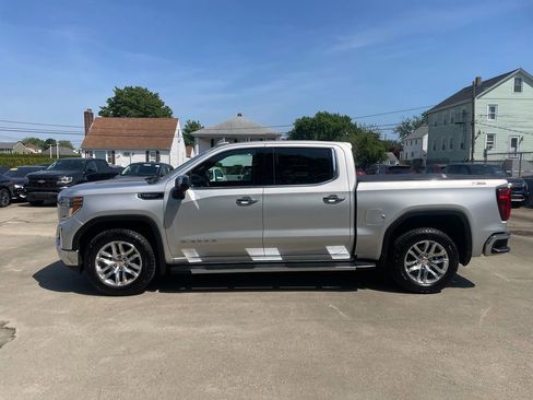 Used 2020 GMC Sierra 1500 SLT w/ SLT Premium Package AWD/4WD image 9