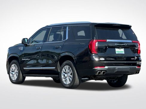 Used 2025 GMC Yukon Denali AWD/4WD image 5