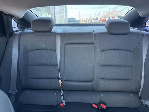 Used 2020 Chevrolet Malibu LT image 18