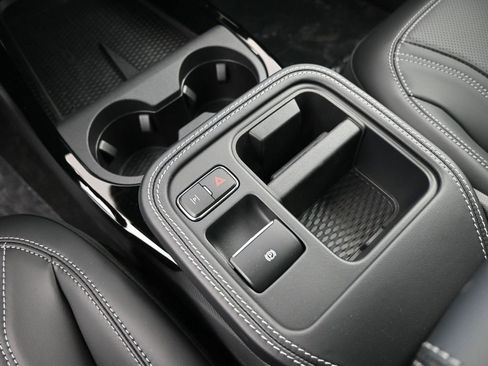 New 2025 Ford Mustang Mach-E Premium image 19