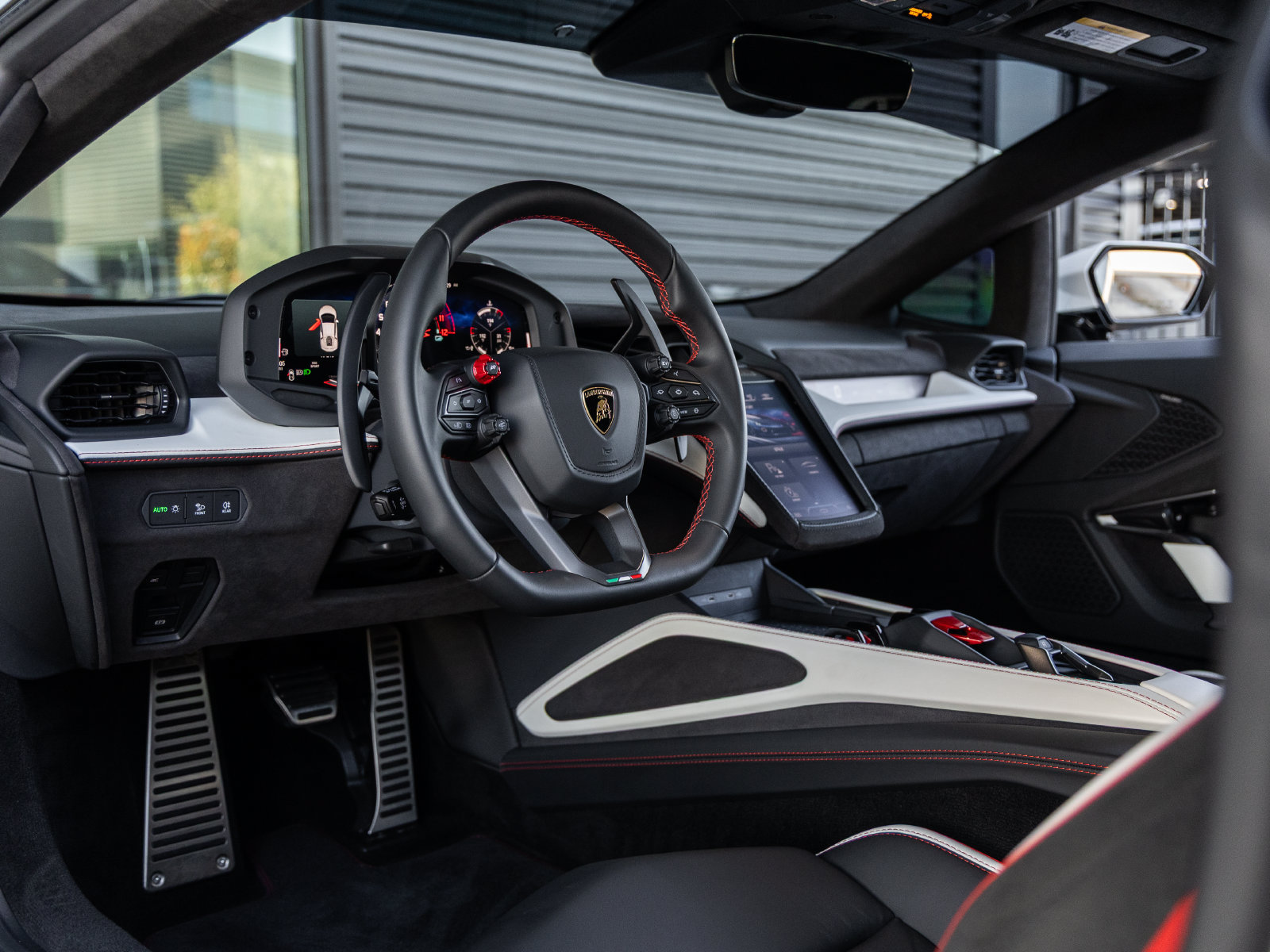 Used 2026 Lamborghini Temerario AWD/4WD image 37