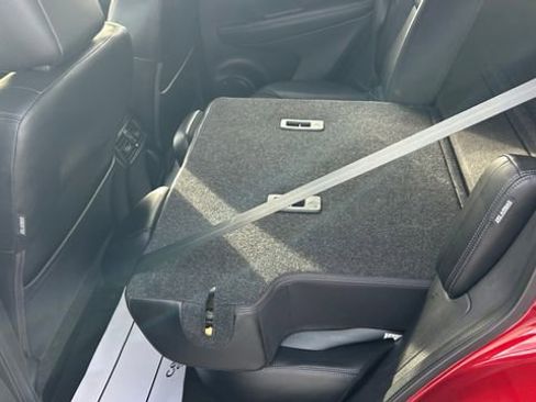 Used 2022 Nissan Rogue Sport SL image 34