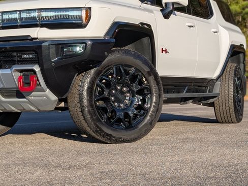Used 2024 GMC Hummer EV 2X w/ LPO, Sport Package image 38