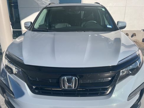 Used 2022 Honda Pilot Special Edition image 2