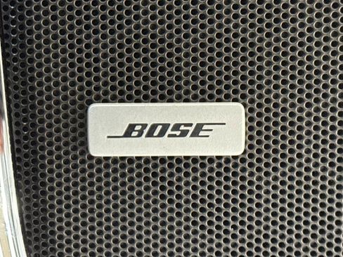 Used 2020 GMC Yukon SLT w/ Graphite Performance Edition image 22