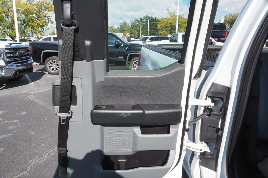 Used 2022 Ford F150 XL w/ Equipment Group 101A High AWD/4WD image 19