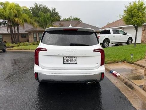 Used 2023 Kia Telluride S w/ S Sunroof Package AWD/4WD image 3