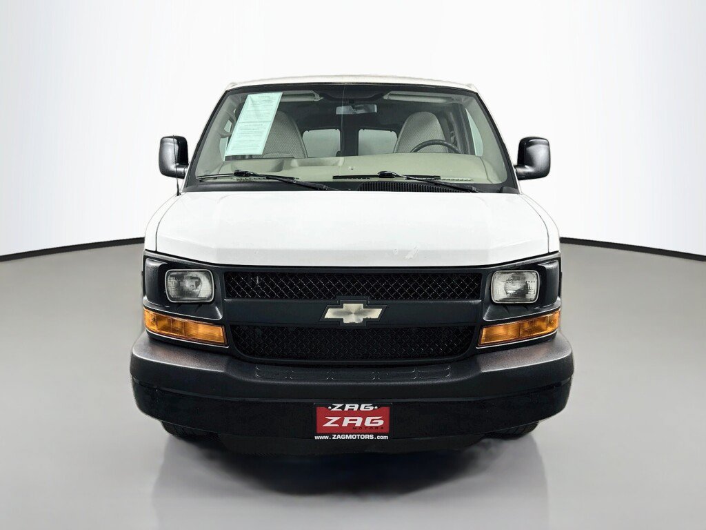 Used 2010 Chevrolet Express 1500 LS RWD image 8