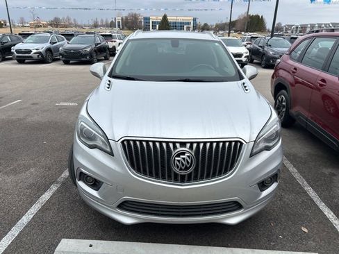 Used 2018 Buick Envision Essence image 2
