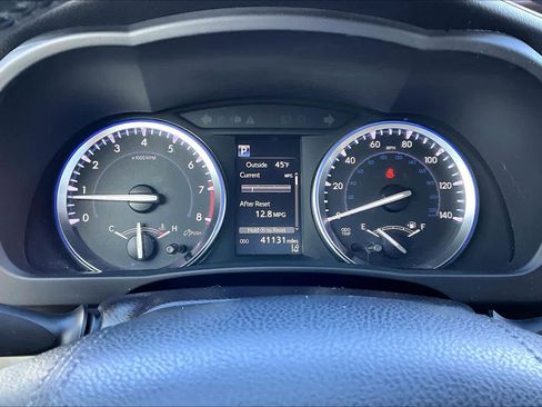 Used 2017 Toyota Highlander XLE image 25