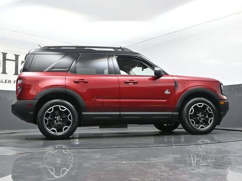 Used 2025 Ford Bronco Sport Outer Banks w/ Outer Banks Tech Package+ AWD/4WD image 52