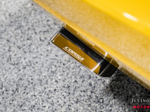 Used 2010 Dodge Challenger SRT8 w/ Special Edition Group image 16