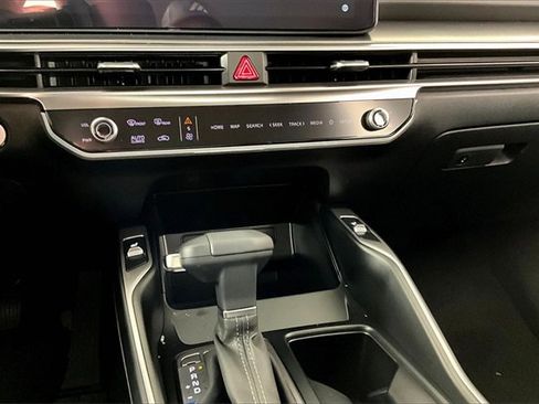 New 2026 Kia Sorento S image 7