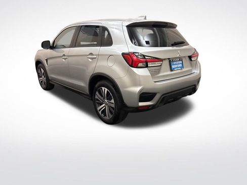 Used 2025 Mitsubishi Outlander Sport SE image 8