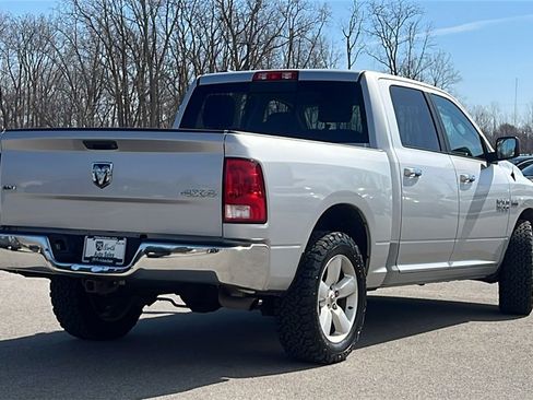 Used 2016 RAM 1500 Classic SLT image 6