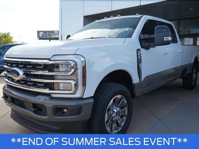 New 2026 Ford F350 King Ranch w/ FX4 Off-Road Package