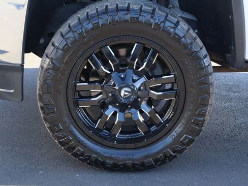 Used 2016 GMC Sierra 2500 SLE image 29