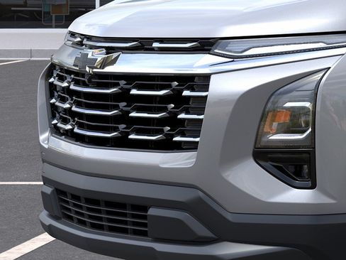 New 2026 Chevrolet Equinox LT w/ Safety and Technology Package AWD/4WD image 13