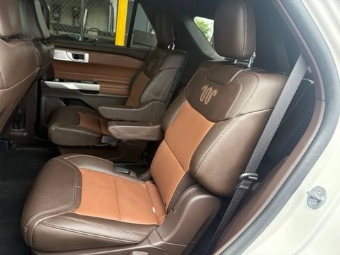 Certified 2023 Ford Explorer King Ranch w/ Technology Package RWD image 5