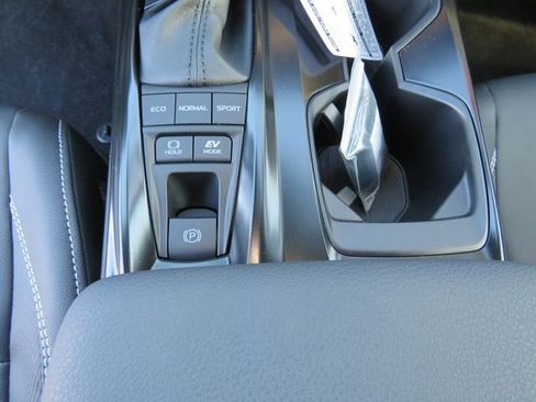 Certified 2026 Toyota Camry SE image 22