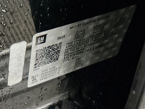 Used 2018 Cadillac Escalade Luxury image 12