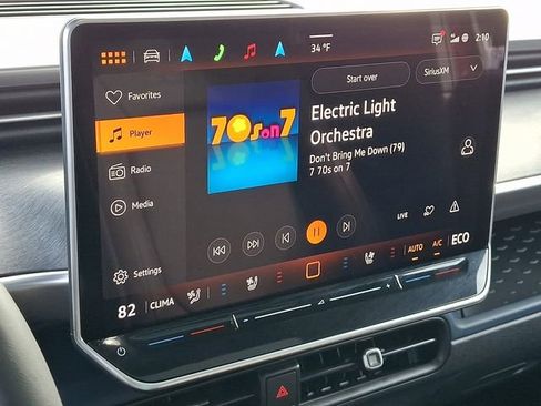 Used 2025 Volkswagen ID. Buzz Pro S Plus image 25