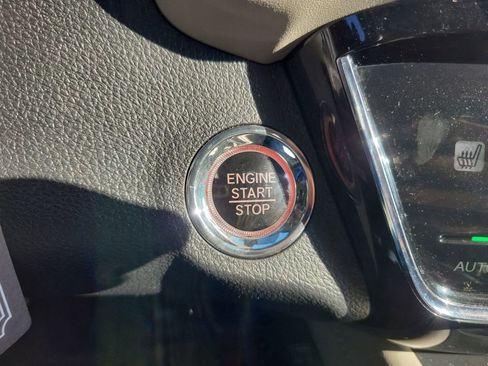 Used 2019 Honda HR-V EX-L image 28