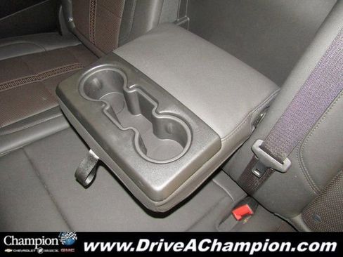 Used 2023 Chevrolet Silverado 1500 High Country image 26