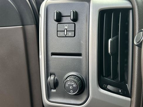 Used 2017 GMC Sierra 1500 SLT image 25