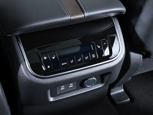 New 2026 Nissan Armada Platinum image 25