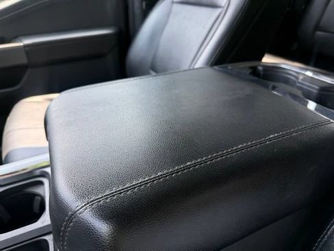Used 2023 Ford F350 Lariat w/ Lariat Ultimate Package AWD/4WD image 33