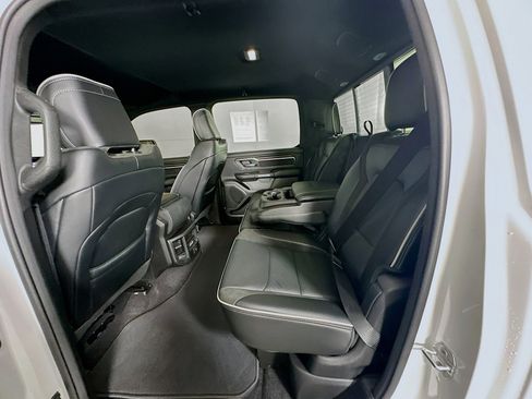 Used 2025 RAM 1500 Laramie image 26