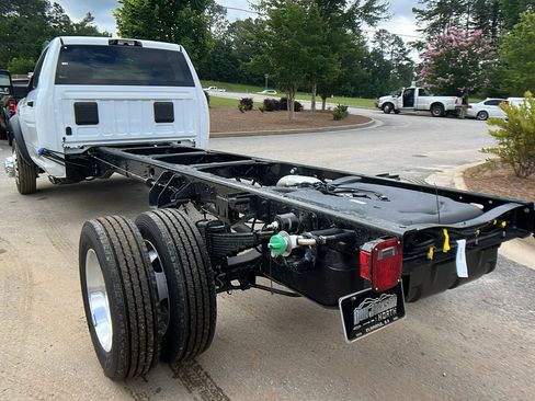 New 2025 RAM 5500 Tradesman image 10